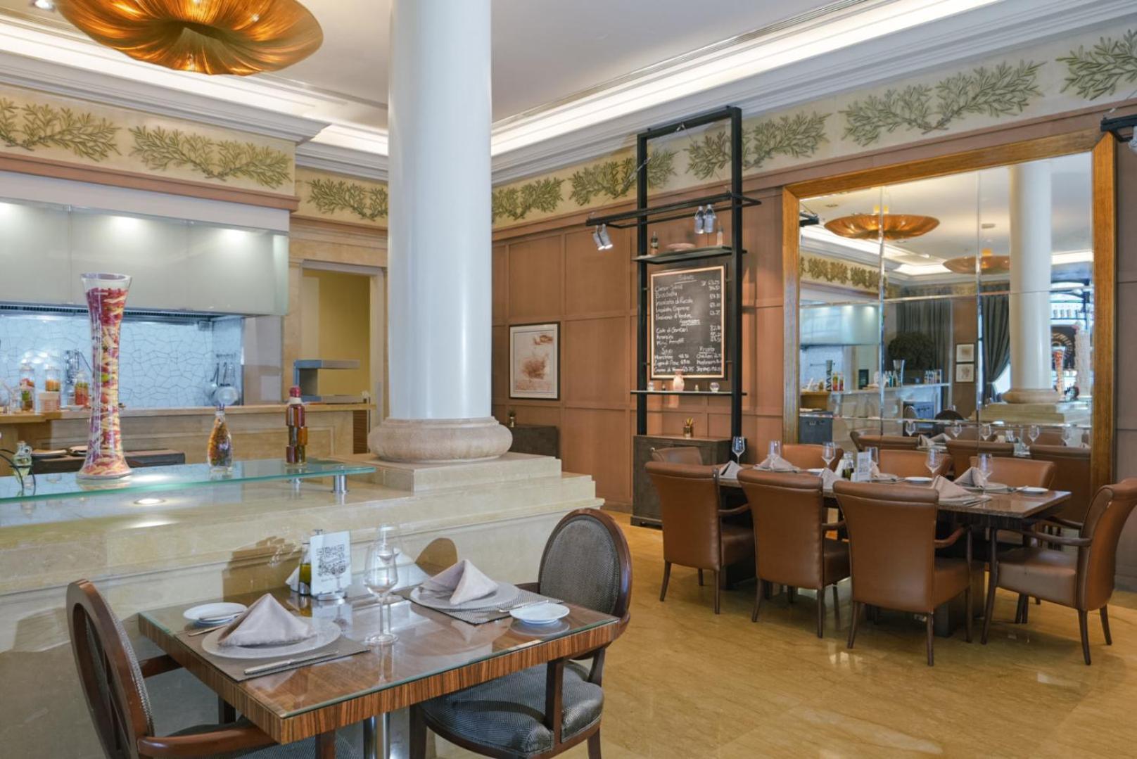 Sheraton Dammam Hotel & Convention Centre Екстериор снимка