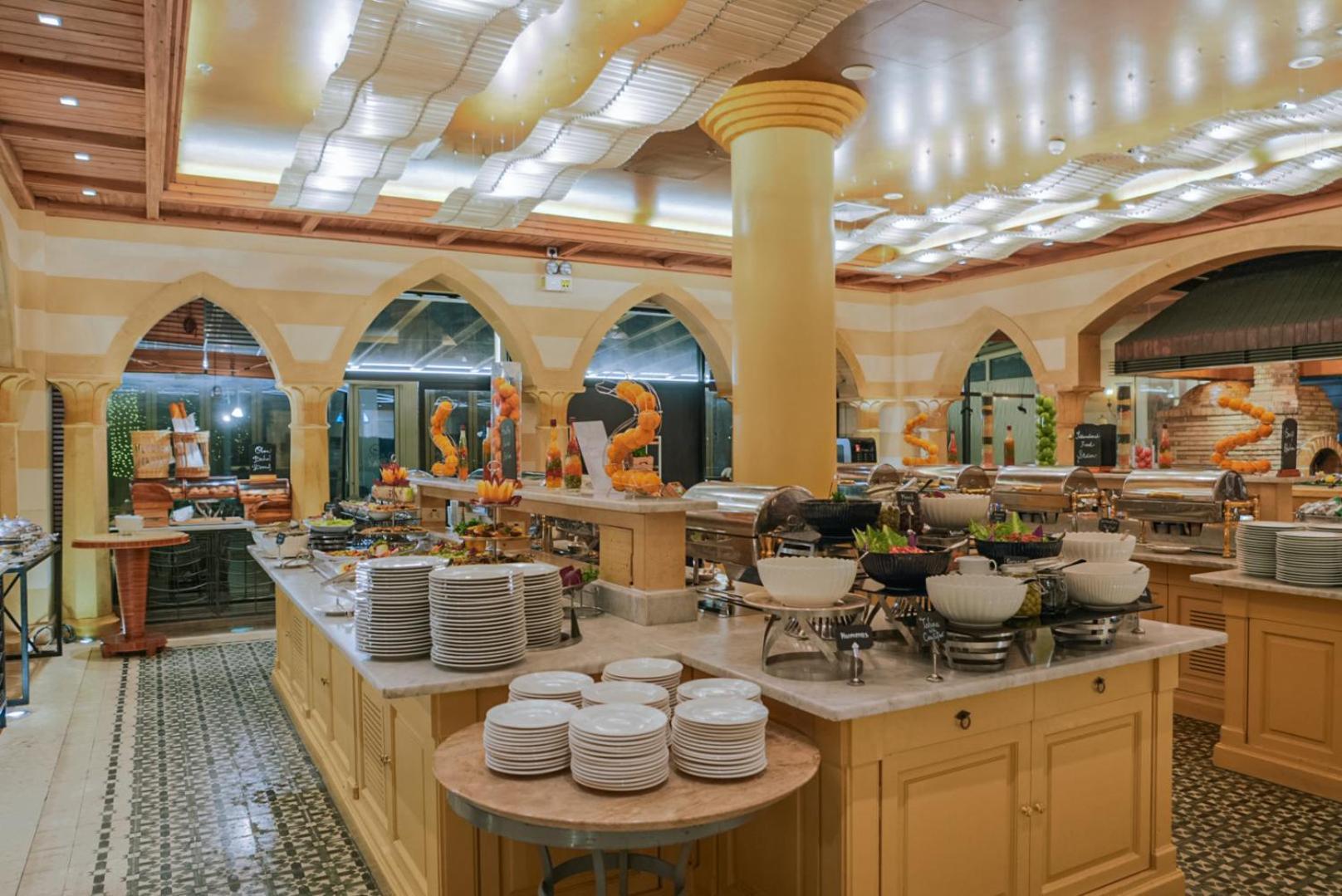 Sheraton Dammam Hotel & Convention Centre Екстериор снимка